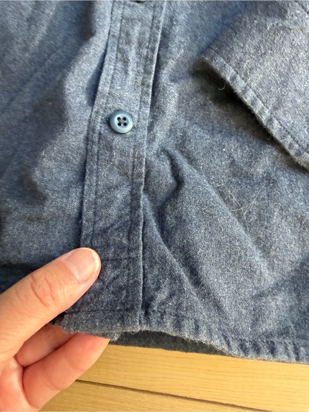 REI Cooperative Blue Cotton Ling Sleeve Button Down Mens Shirt Size Large - Picture 3 of 4